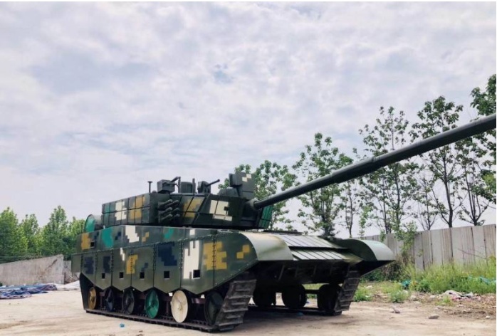 河南夏令营装备模型工厂开动装甲车教育模型出售