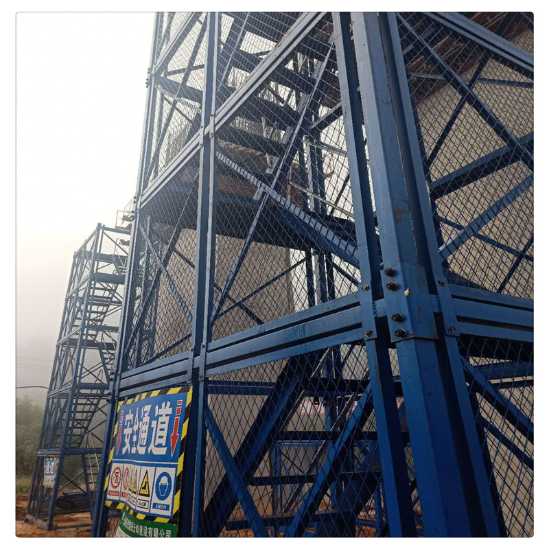 四川通达安全梯笼 施工梯笼 框架式安全梯笼 箱式安全梯笼
